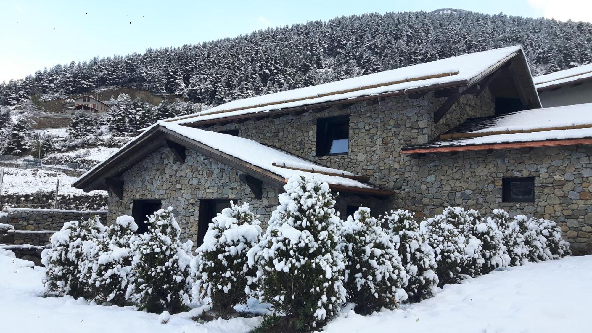 Les Pardines 1819 Mountain Suites & Spa Encamp Exterior foto